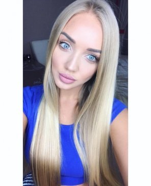 Анастасия, 23